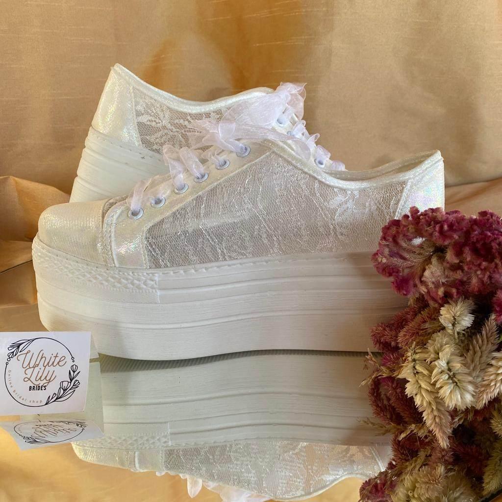 Wedding White Lace Bridal Platform Double Semelle Sneakers Beirut Lebanon the perfect blend of comfort, style, and sophistication. Designed for modern brides. 
sneakers bridal wedding beirut lebanon
bridal sneakers beirut
wedding sneakers lebanon
bride sneakers white beirut
bridal platform sneakers lebanon
comfortable wedding sneakers beirut
lace sneakers bridal beirut